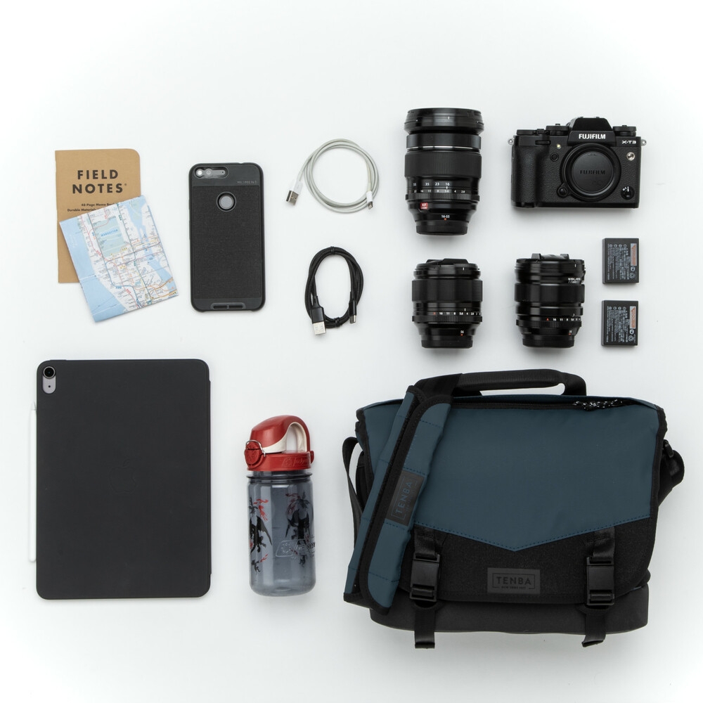 Tenba DNA 9 Slim Messenger Tasche blau