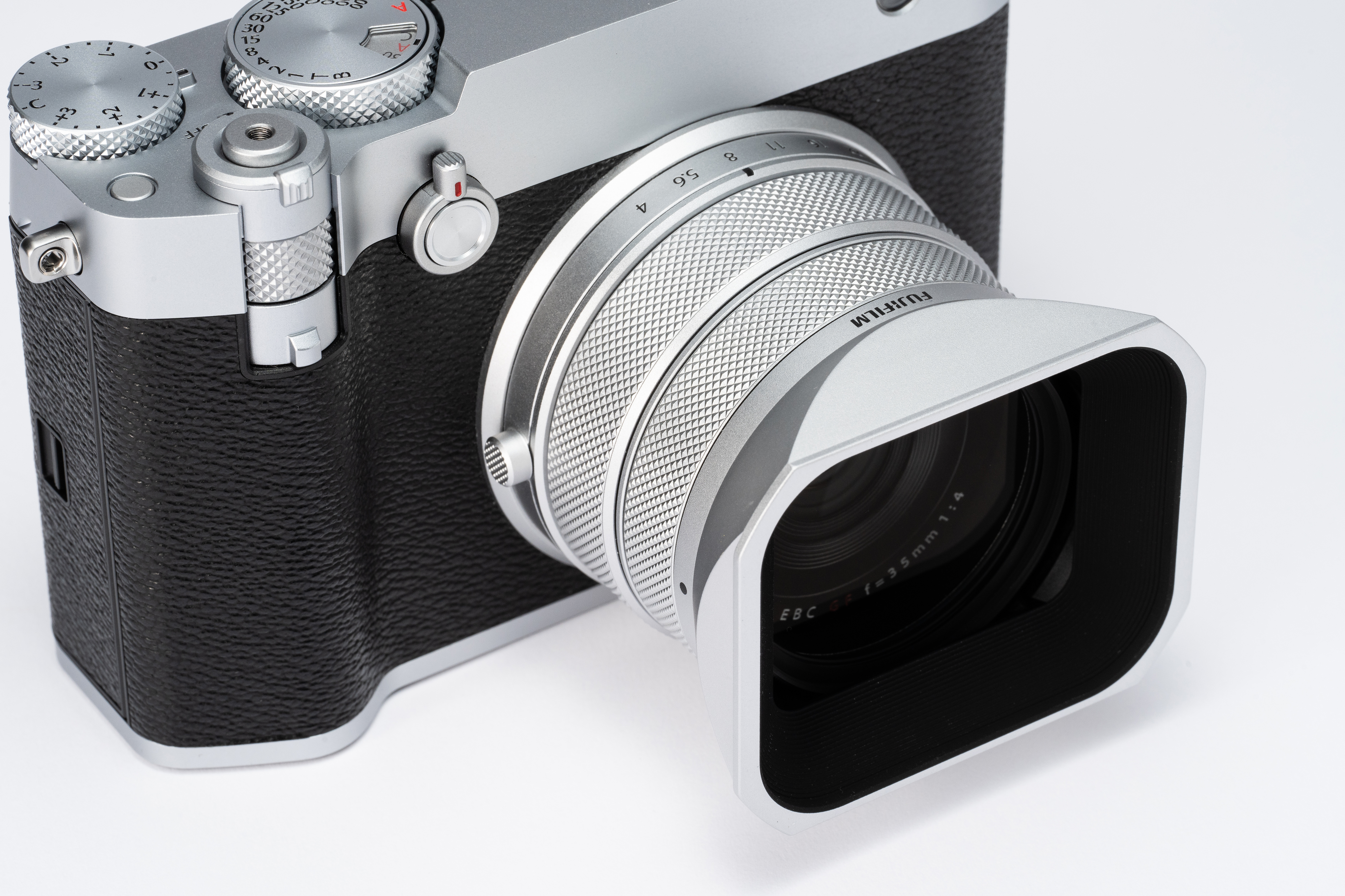 Fujifilm GFX 100RF silber + Gratis  Fuji NP-W235 Ersatzakku