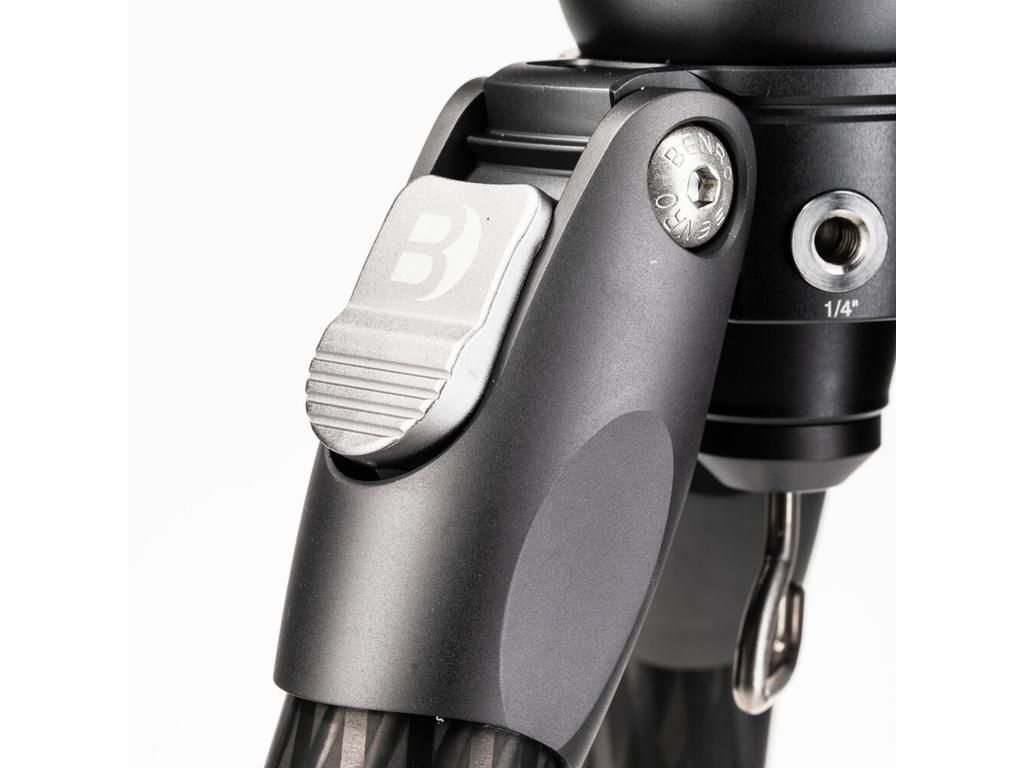 ZEISS Conquest Gavia 85 Spektiv Set mit 30-60x Okular & Benro Carbon-Stativ