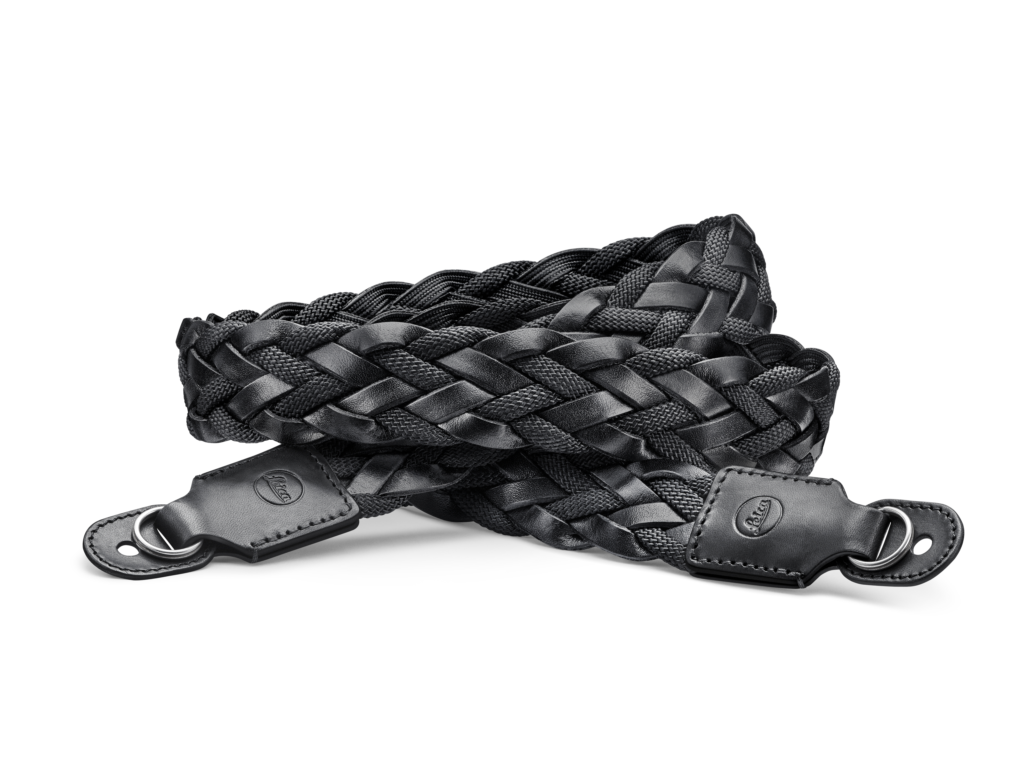 Leica 14696 Carrying-Strap Leder schwarz auf weißem hintergrund