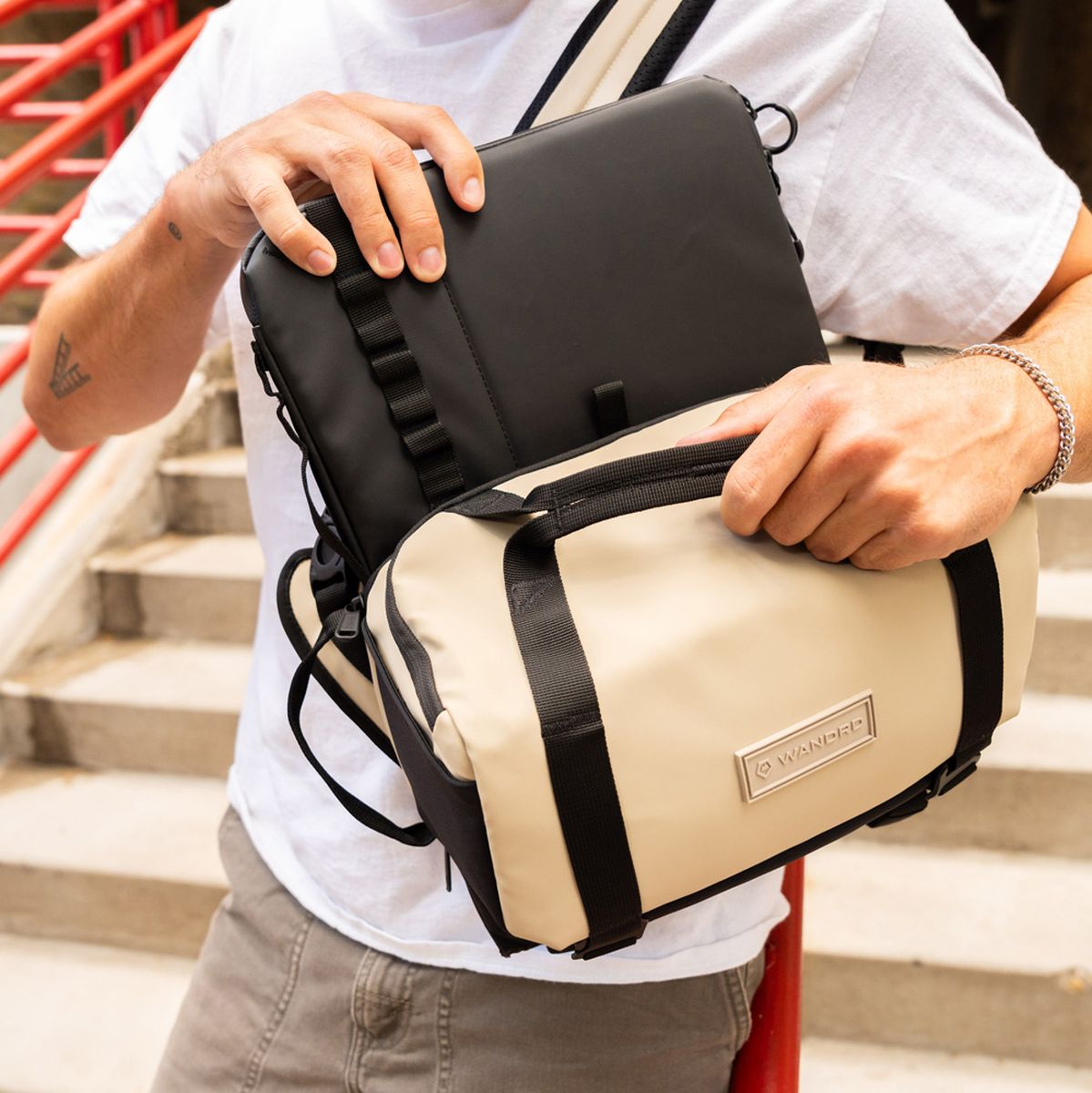 WANDRD Rogue Sling 6l Yuma Tan V2 (+ Gratis WANDRD Socks)