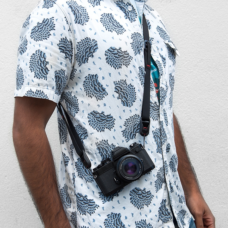 Peak Design Leash Black - Multifunktionaler Kameragurt für spiegellose Systemkameras, Einsteiger-DSLRs etc.