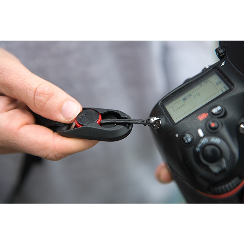 Peak Design Micro Anchor 4x Ankerschlaufe Schwarz-Rot - z.B. für Leash, Cuff, Slide, Slide Lite oder Clutch