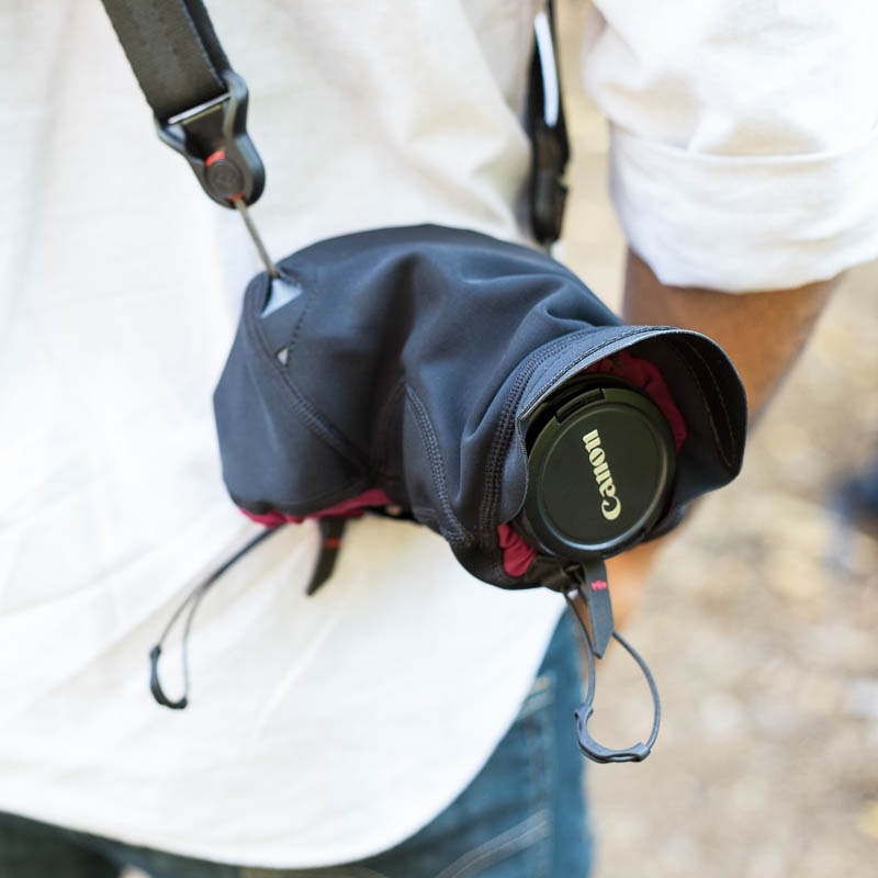 Peak Design Shell Large (L) - Wetterfeste Schutzhülle für große Profi-DSLRs oder Kameras mit Batteriegriff und Objektiv bis 15 cm